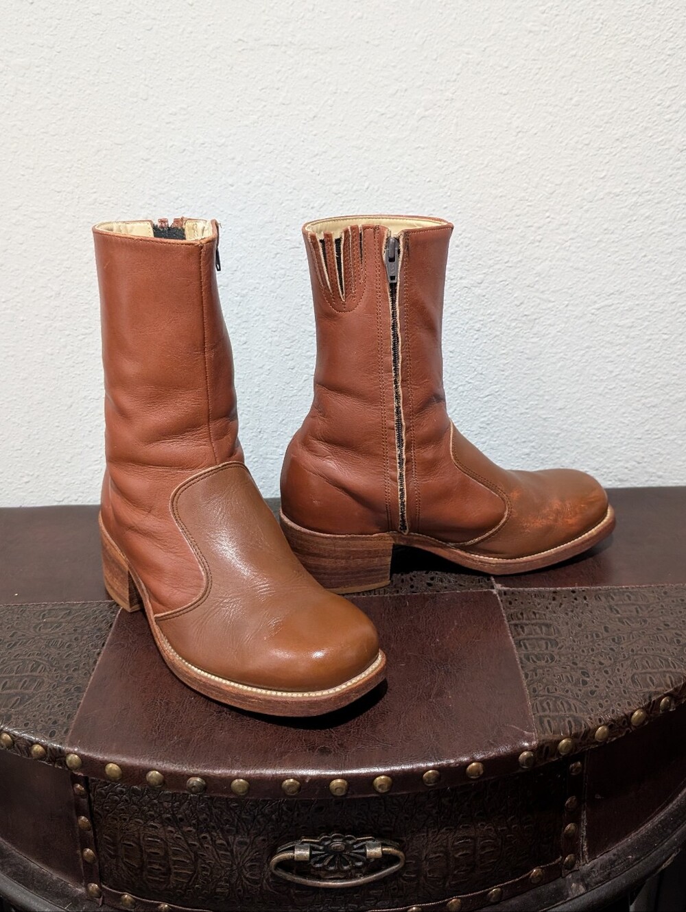 VINTAGE 70's Campus Honey Brown Leather Square Toe Zip-Up Ankle Boots Size 9